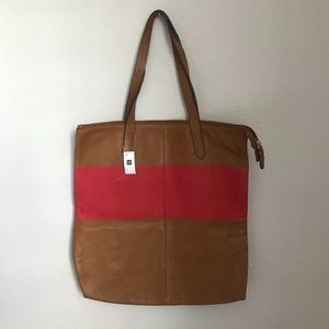 Gap Leather shoulder bag